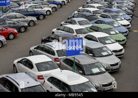 AAA Auto car bazaar used cars vehicles Stock Photo Alamy