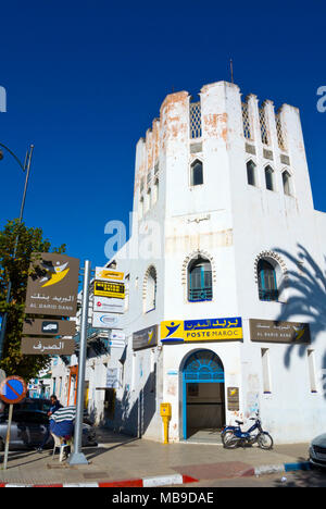 Post office, Avenue Muhammed V, Larache, northern Morocco, Africa Stock Photo