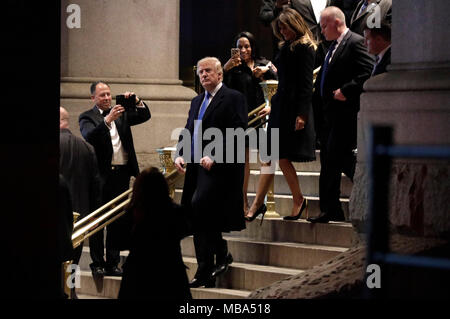 Washington, DC, USA. 7th Apr, 2018. United States President Donald Trump and First Lady Melania Trump leave after a dinner at Trump International Hotel in Washington, DC, U.S., on Saturday, April 7, 2018. Credit: Yuri Gripas/Pool via CNP · NO WIRE SERVICE · Credit: Yuri Gripas/Pool/Consolidated/dpa/Alamy Live News Stock Photo