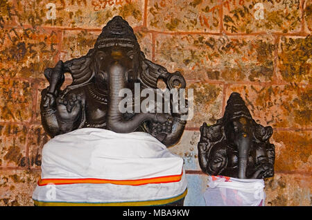 Idols of Lord Ganesha, on the way to Thanjavur, Tamil Nadu, India Stock Photo