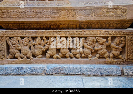 Kanchi Kailasanathar Temple,Kanchipuram, Tamil Nadu, India Stock Photo ...