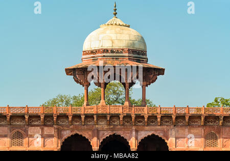 Western Naubat Khana Pavilion at the Taj Mahal - Agra, India Stock Photo