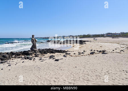 Jeju, Korea - May 26, 2017: Gwakji Gwamul beach in Aewol, Jeju island, Korea. It is a beach famous for its depth and breadth, fine sand. Near the beac Stock Photo