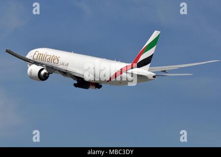 BOEING 777-200F A6-EFE OF EMIRATES SKY CARGO LEAVING LAX. Stock Photo