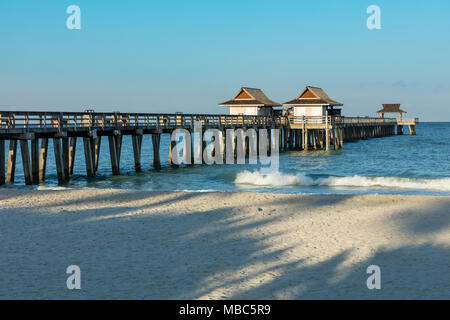 Early morning at the Naples Pier along Florida's Gulf Coast, Naples, Florida, USA Stock Photo