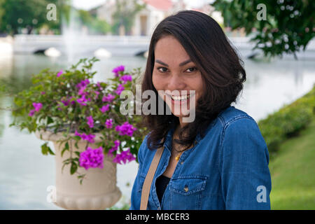 naked Thai girl Stock Photo - Alamy