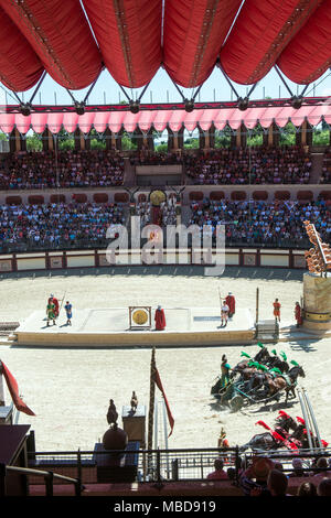 Les Epesses (central-western France). Historical theme park 'Puy du Fou'. 2015/06/26. Atmosphere in the park. Spectators attending the Triumph's Sign  Stock Photo