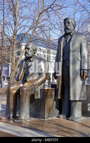 Detail of head of Karl Marx, joint author, with  Friedrich Engels, of the Communist Manifesto, from statue of the two men in Marx Engels Forum, Berlin Stock Photo