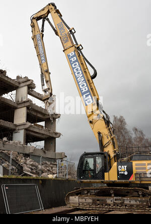 Cat 349 E high reach 360 degree tracked hydraulic demolition excavator ...