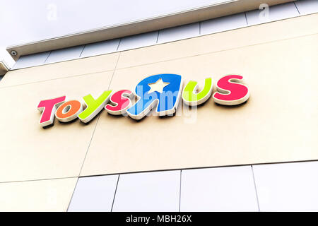 Toys R Us Signage Over Sky Stock Photo