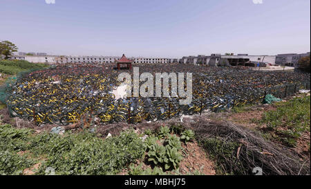 Wuhan, Wuhan, China. 9th Apr, 2018. Wuhan, CHINA-9th April 2018: Numerous abandoned public shared bikes can be seen in Wuhan, central China's Hubei Province. Credit: SIPA Asia/ZUMA Wire/Alamy Live News Stock Photo