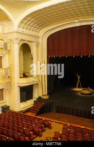 Interior of Opera House, Ho Chi Minh City, Vietnam Stock Photo - Alamy