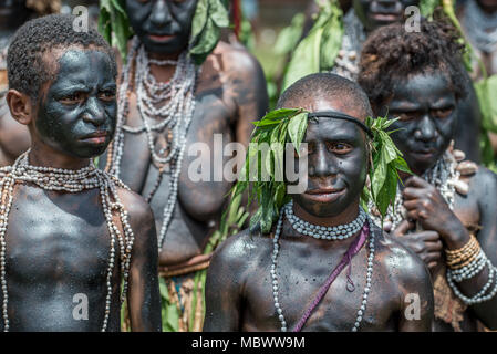 Kumipana Warrior Women Group parading at Mount Hagen Cultural Show, Papua New Guinea Stock Photo