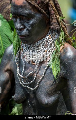 Kumipana Warrior Women Group parading at Mount Hagen Cultural Show, Papua New Guinea Stock Photo