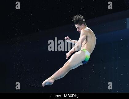 Gold Coast, Queensland, Australia. 12th April, 2018. Matthew Carter (AUS). Mens 3m springboard final. Diving. XXI Commonwealth games. Optus aquatics centre. Gold Coast 2018. Queensland. Australia. 12/04/2018. Credit: Sport In Pictures/Alamy Live News Stock Photo