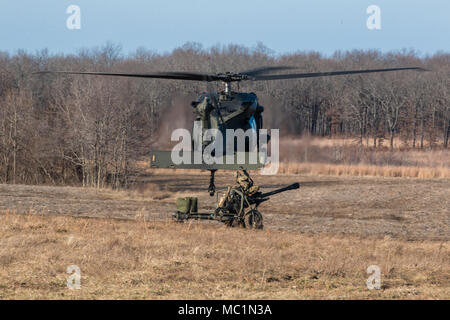 Artillerymen From B. Battery, 3-320th Field Artillery, 101st Airborne ...