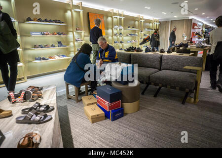 cheap shoe stores in manhattan
