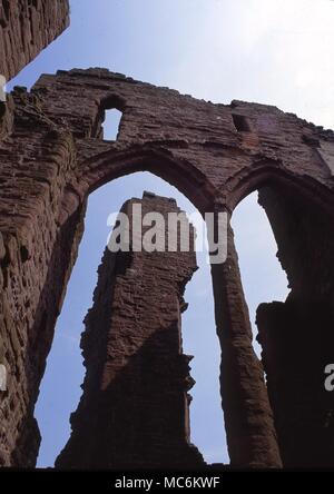 Hauntings - Goodrich Castle near Ross on Wye. The interior of its 14th century remains, haunted by several well-attested ghosts Stock Photo