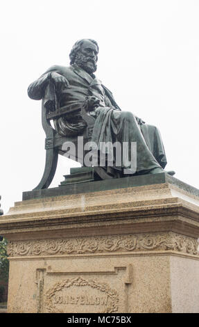 Henry Wadsworth Longfellow Monument in Portland Maine Stock Photo