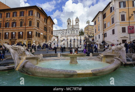 Tourists pack the square by Spanish Steps Stock Photo