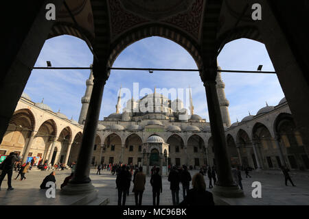 Courtyard of the Sultan Ahmed Mosque in Istanbul Stock Photo - Alamy