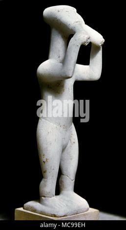 Double Flute Player. Cycladic statuette. Marble. Ca. 2700-2300 BC. Early Cycladic II Culture. From Keros, The Cyclades, Greece. Stock Photo