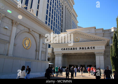 Exterior of a Fendi store in Caesars Palace hotel in Las Vegas Stock Photo  - Alamy