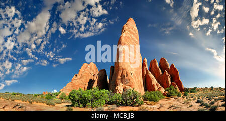 Stone Pillar Arch Stock Photo - Alamy