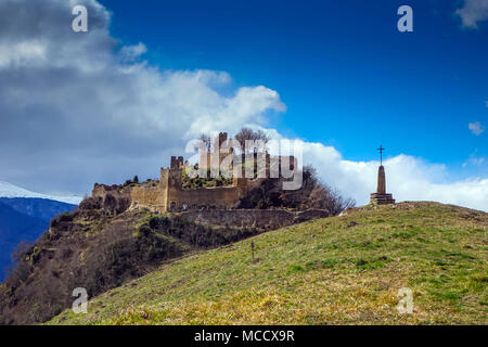 Lordat castle Château de Lordat, high above the Ariege Valley, Cathar ruin withj cross Stock Photo