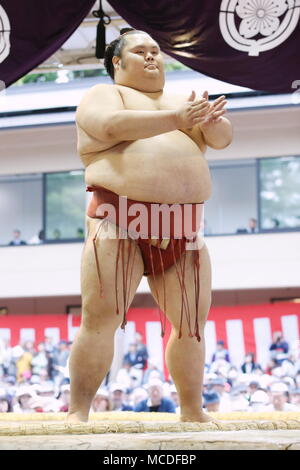 Tokyo Japan. 16th Apr, 2018. Chiyomaru, APRIL 16, 2018 - Sumo : Annual sumo tournament dedicated to the Yasukuni Shrine in Tokyo Japan. Credit: Sho Tamura/AFLO SPORT/Alamy Live News Stock Photo
