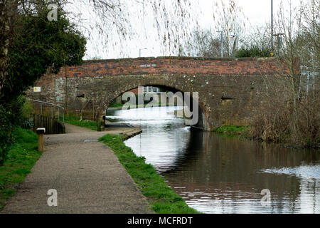 The Birmingham and Fazeley Canal at Minworth Green Bridge, Minworth, West Midlands, UK Stock Photo