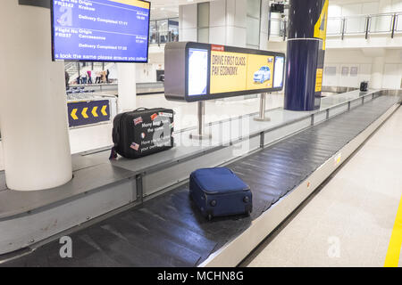 manchester airport lost luggage