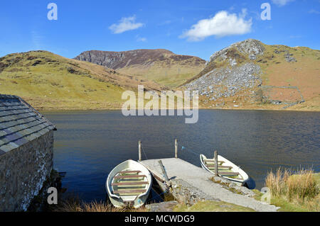 Llyn Y Dywarchen Reservoir near Rhyd Ddu Snowdonia Stock Photo