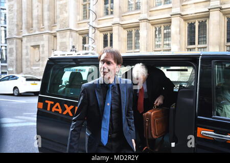 Sir Cliff Richard arrives at the Rolls Building in London for the continuing legal action against the BBC over coverage of a police raid at his apartment in Berkshire in August 2014. Stock Photo