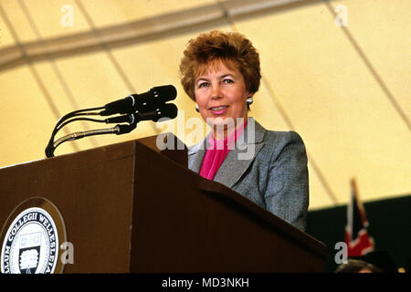 Wellesley, Massachusetts, USA. 1st June, 1990. Raisa Gorbachev, wife of President Mikhail Gorbachev of the Soviet Union, makes remarks as she and first lady Barbara Bush attend the graduation ceremony at Wellesley College in Wellesley, Massachusetts on June 1, 1990. Credit: Rob Crandall/Pool via CNP Credit: Rob Crandall/CNP/ZUMA Wire/Alamy Live News Stock Photo