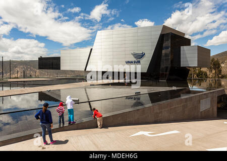 Edificio UNASUR actualmente en abandono Stock Photo - Alamy