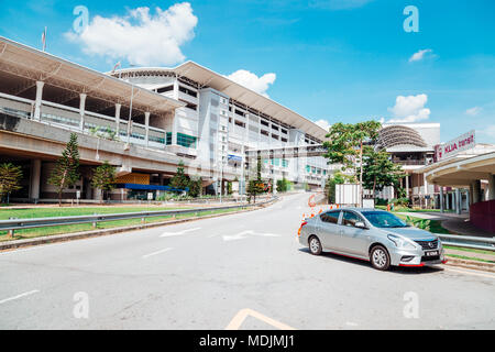 Bandar Tasik Selatan Bus Terminal, Kuala Lumpur, Malaysia ...