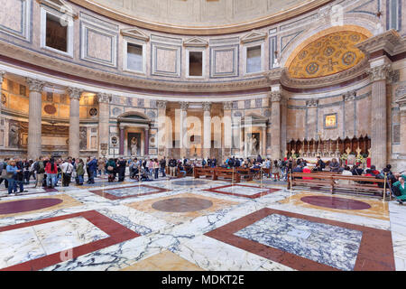 Interior, dome construction, Pantheon, Rome, Lazio, Italy Stock Photo