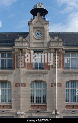 Paris, 101 avenue de la république, lycee Voltaire, court of honour, Stock Photo