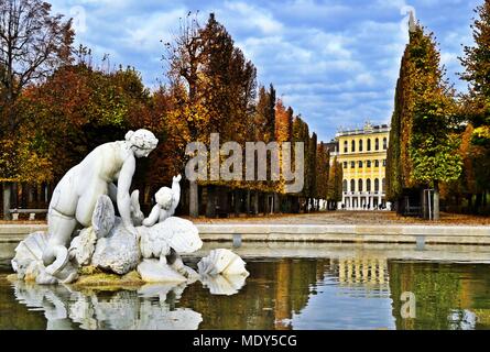 Venus Fountain in the Schönbrunn palace park in Vienna, Austria Stock Photo