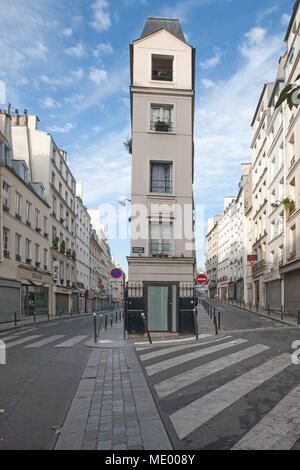 Paris, 2nd arrondissement, 97 rue de clery, angle of a building with the rue beauregard, André Chenier lived here, Stock Photo