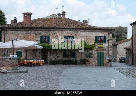 Monteriggioni in Tuscany, Italy.  Historic walled town which is very popular with tourists. Situated on a hill and comprising restaurants and churches. Stock Photo