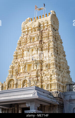 Sri Murugan Temple, Manor Park, London Stock Photo - Alamy