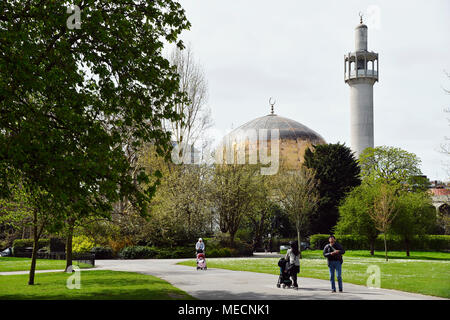 London Central Mosque seen from Regent's Park - London - England Stock Photo