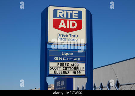 Union City - Circa April 2018: Rite Aid Drug Store and Pharmacy. In 2018, Rite Aid transferred 625 stores to WBA, the owner of Walgreens I Stock Photo