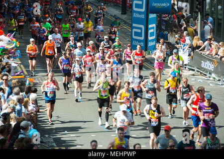Canary Wharf, United Kingdom. 22nd April 2018. Runner participates in The Virgin London Marathon. Michael Tubi / Alamy Live News Stock Photo