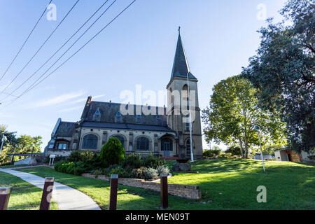 View of the St John Evangelist Anglican Church, a Victorian Gothic Revival building with Federation Gothic alterations, in the city of Wagga Wagga, Ne Stock Photo