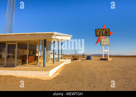 Roy's motel and cafe  on historic Route 66 Stock Photo