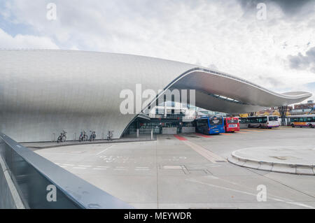 Slough Bus Station by Bblur architects: Phillip Roberts Stock Photo