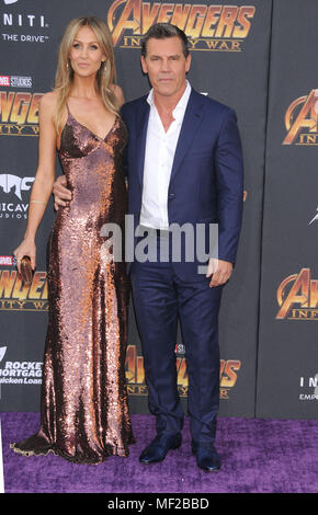 Actor Josh Brolin and Kathryn Boyd attends the premiere of Sicario